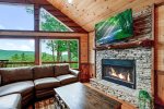 Tyson`s Peak: Living Room Fireplace